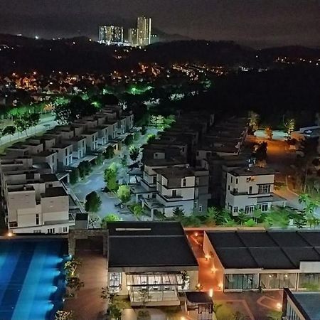 Rf Homestay Nilai Exterior foto